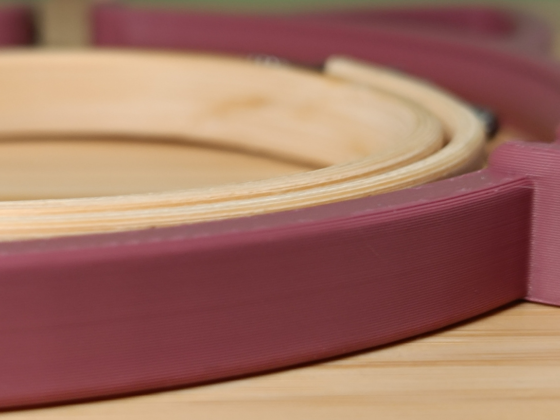 Side profile showing hoop thickness