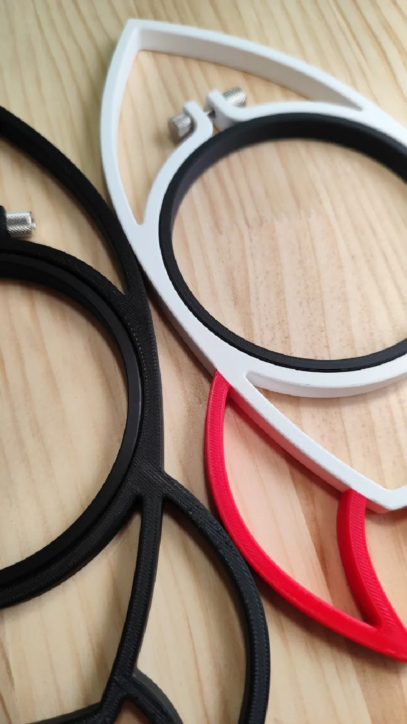 Rocket style embroidery hoop, white-red dual color.